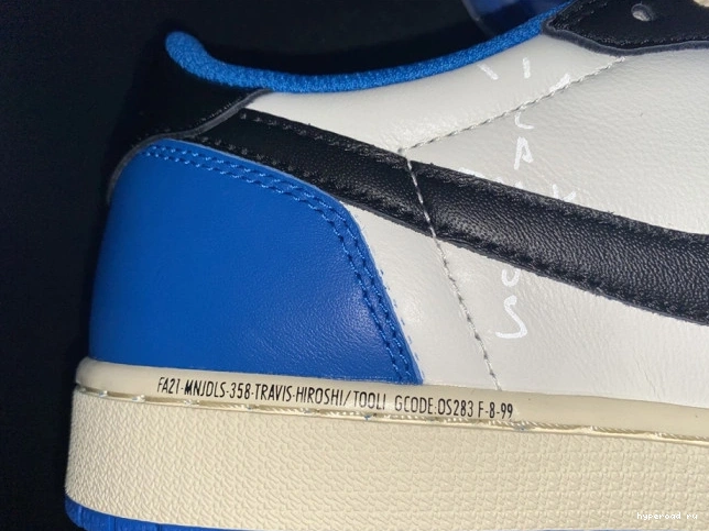 Travis Air Scott x 1 Design Retro DM7866-140 Fragment x Low Jordan 0803